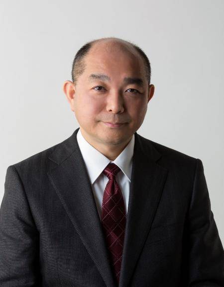 株式会社龙角散代表取缔役社长藤井隆太