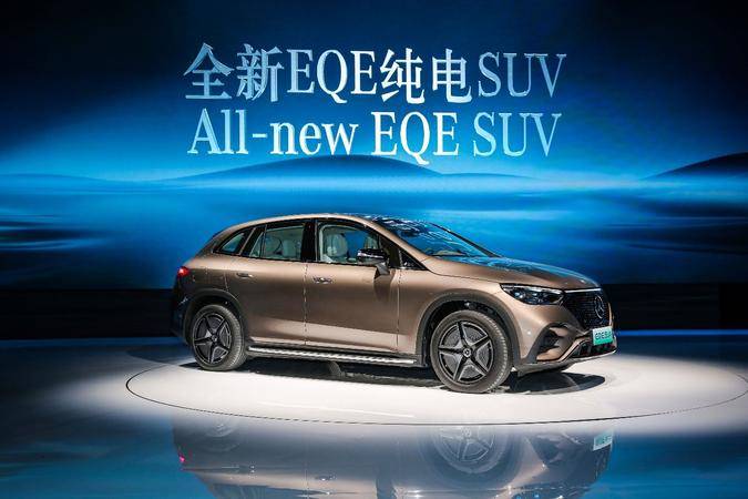 国产全新EQE纯电SUV中国首秀